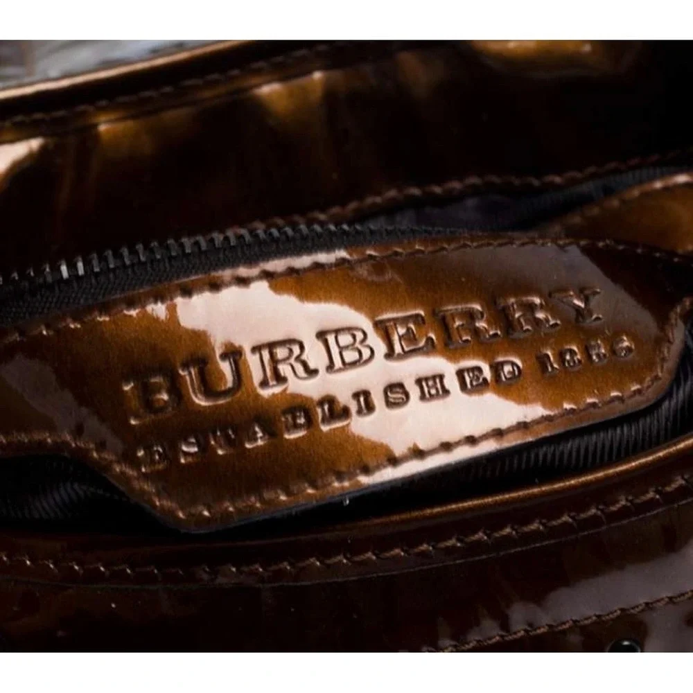 Burberry Prorsum Metallic Bronze Quilted Patent Leather Studded Hobo‎ Bag Italy